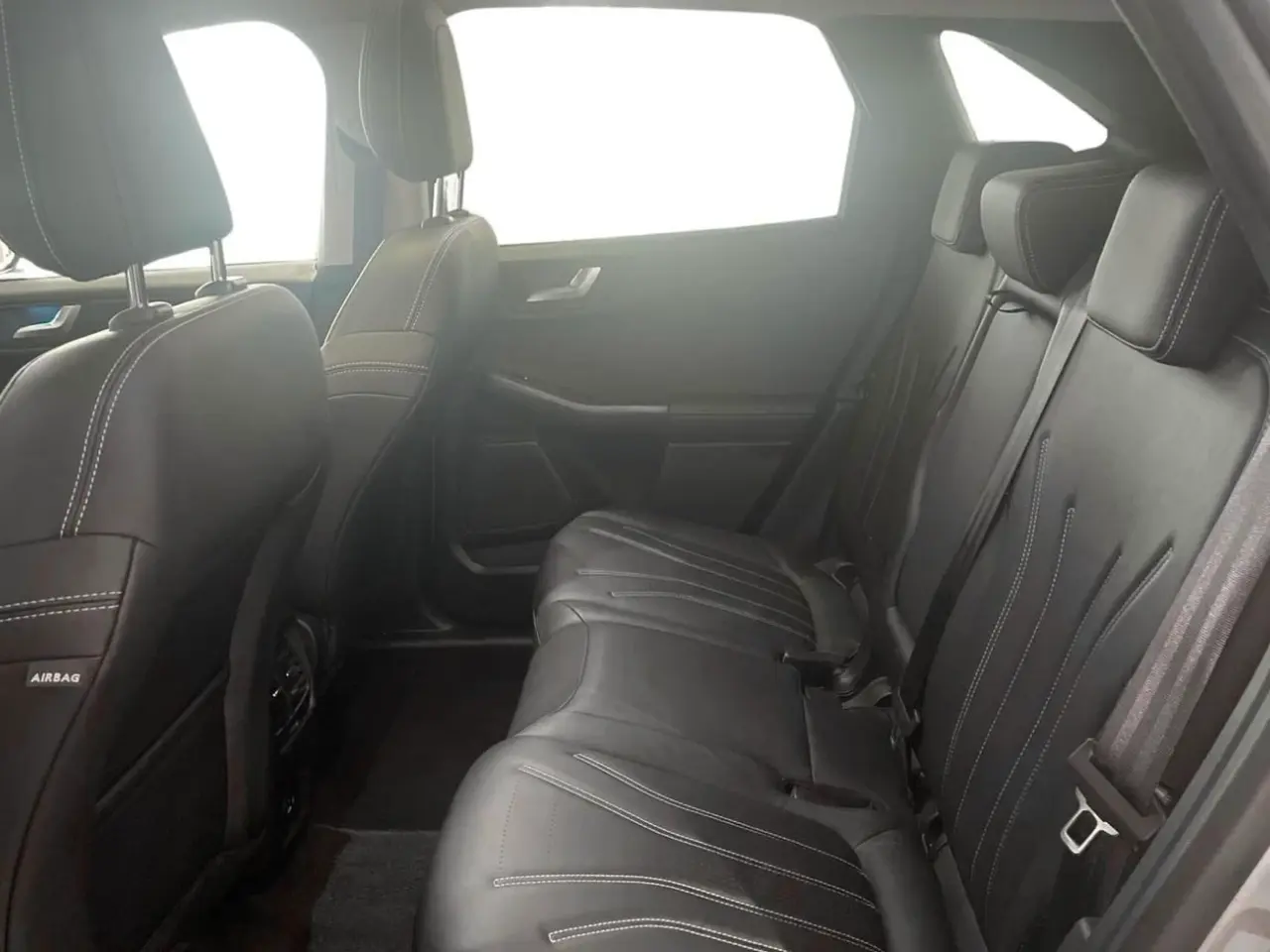 Billede 5 - Ford Kuga Vignale byttes med cabriolet eller HD