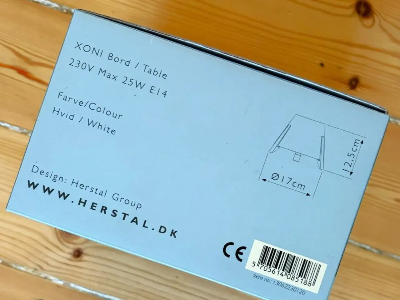 Billede 2 - Helt Ubrugt bordlampe fra Herstal - XONI