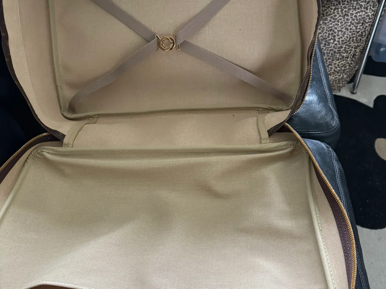 Billede 3 - Louis Vuitton Sirius 45 rejsetaske/Kuffert.