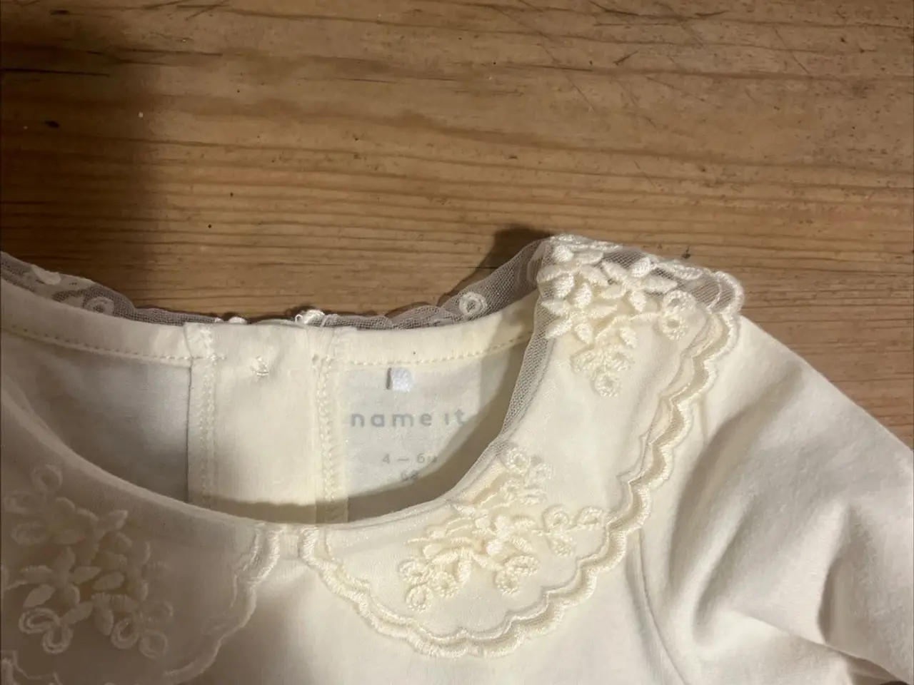Billede 1 - Flot body fra Name it Størrelse 68