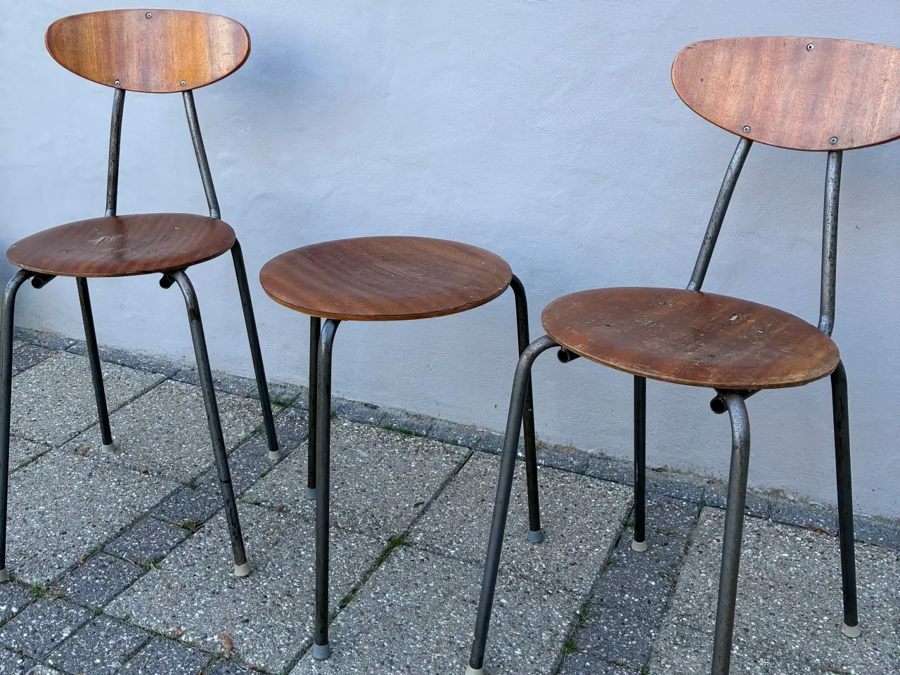Billede 4 - RESERVERET 1960’er teak sæt 2 stole og bord.
