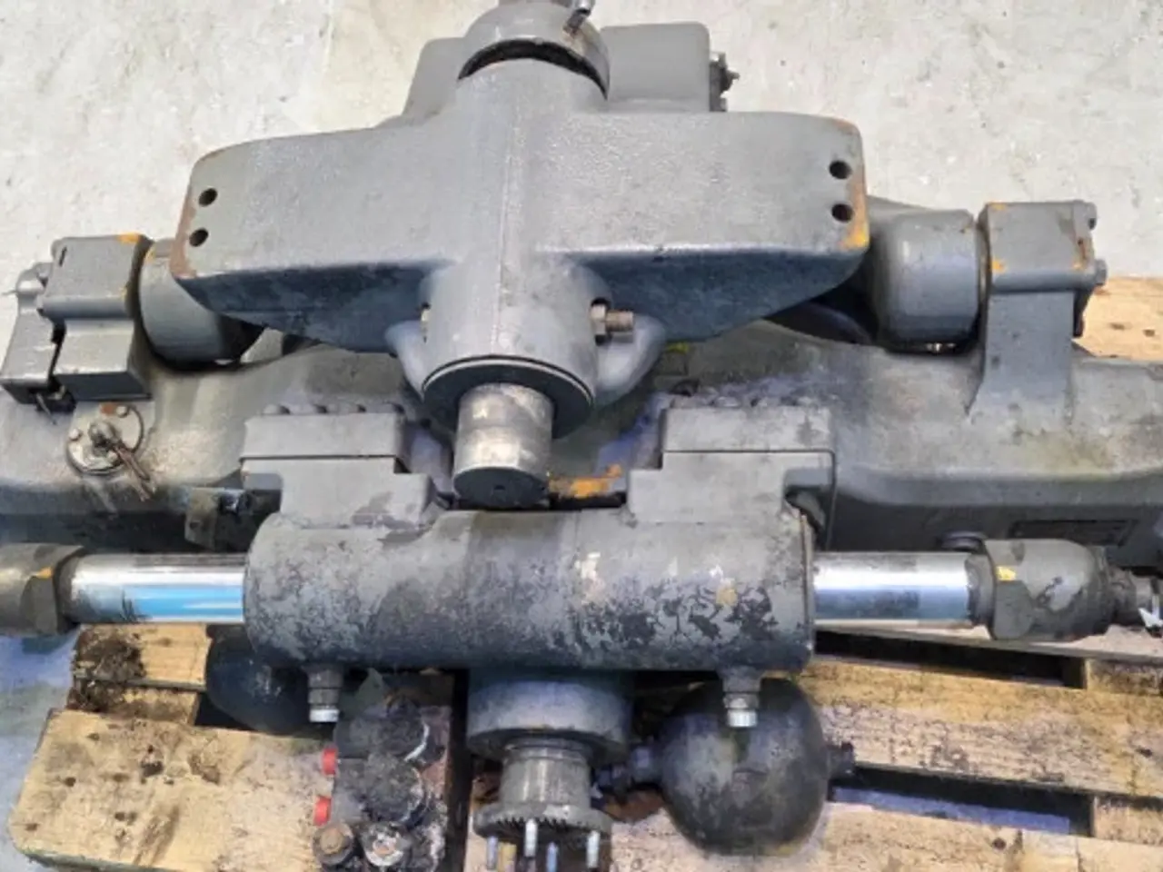 Billede 8 - Valtra S394 Foraksel ACW046753B