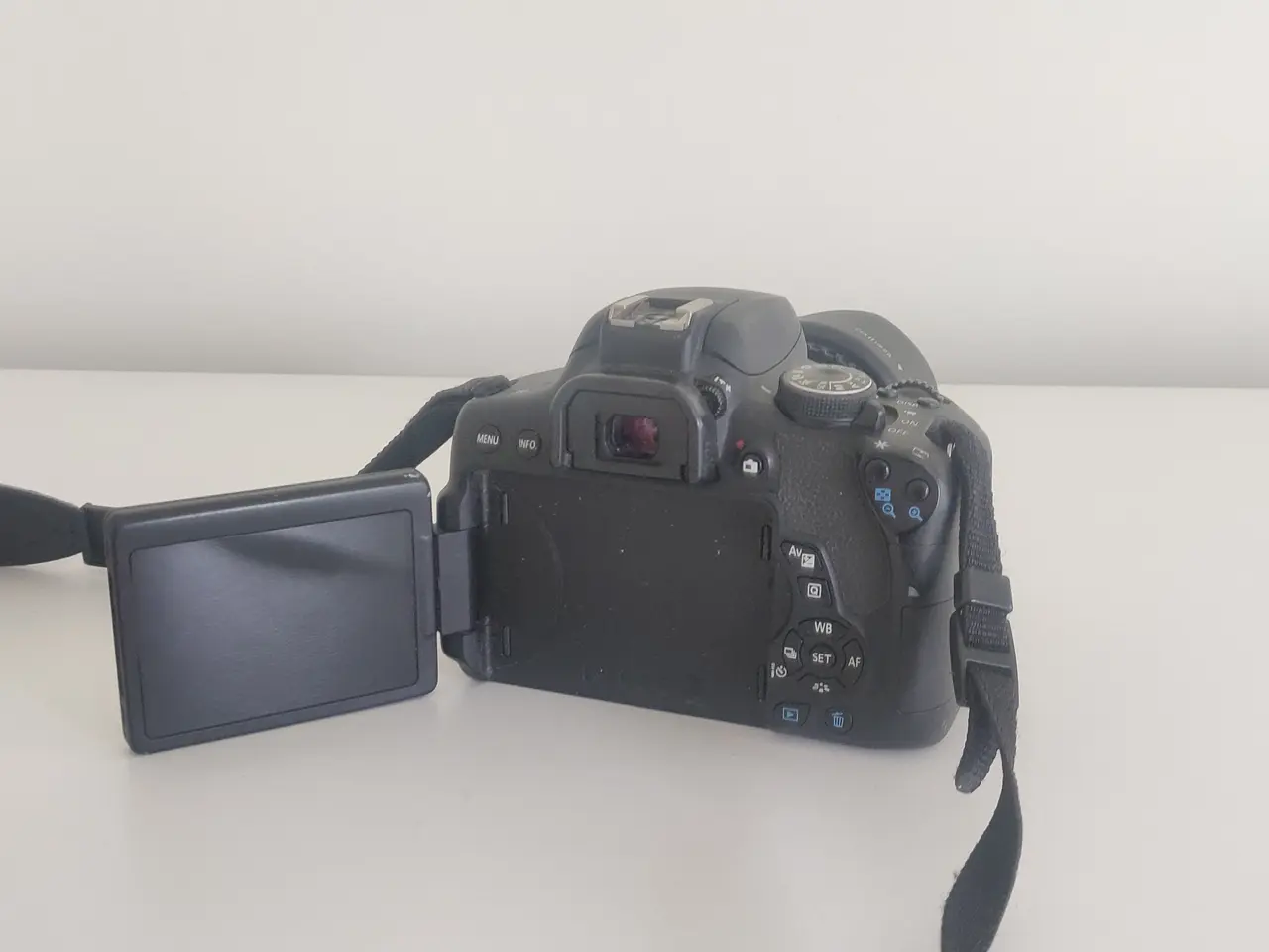 Billede 4 - Canon 750D m.EFS 18-55mm IS optik.