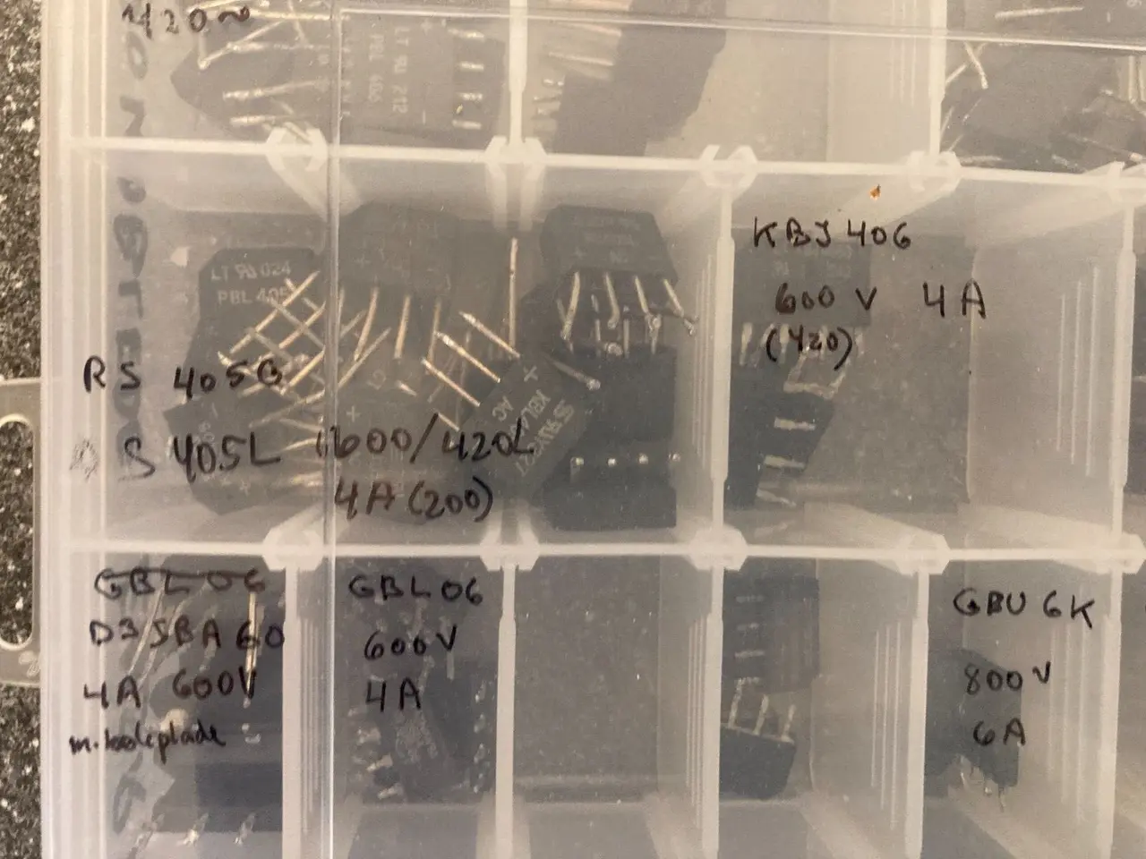 Billede 3 - parti of blandet Bridge Rectifiers in Storage Case