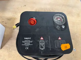 Dæk reparation TIREFIT