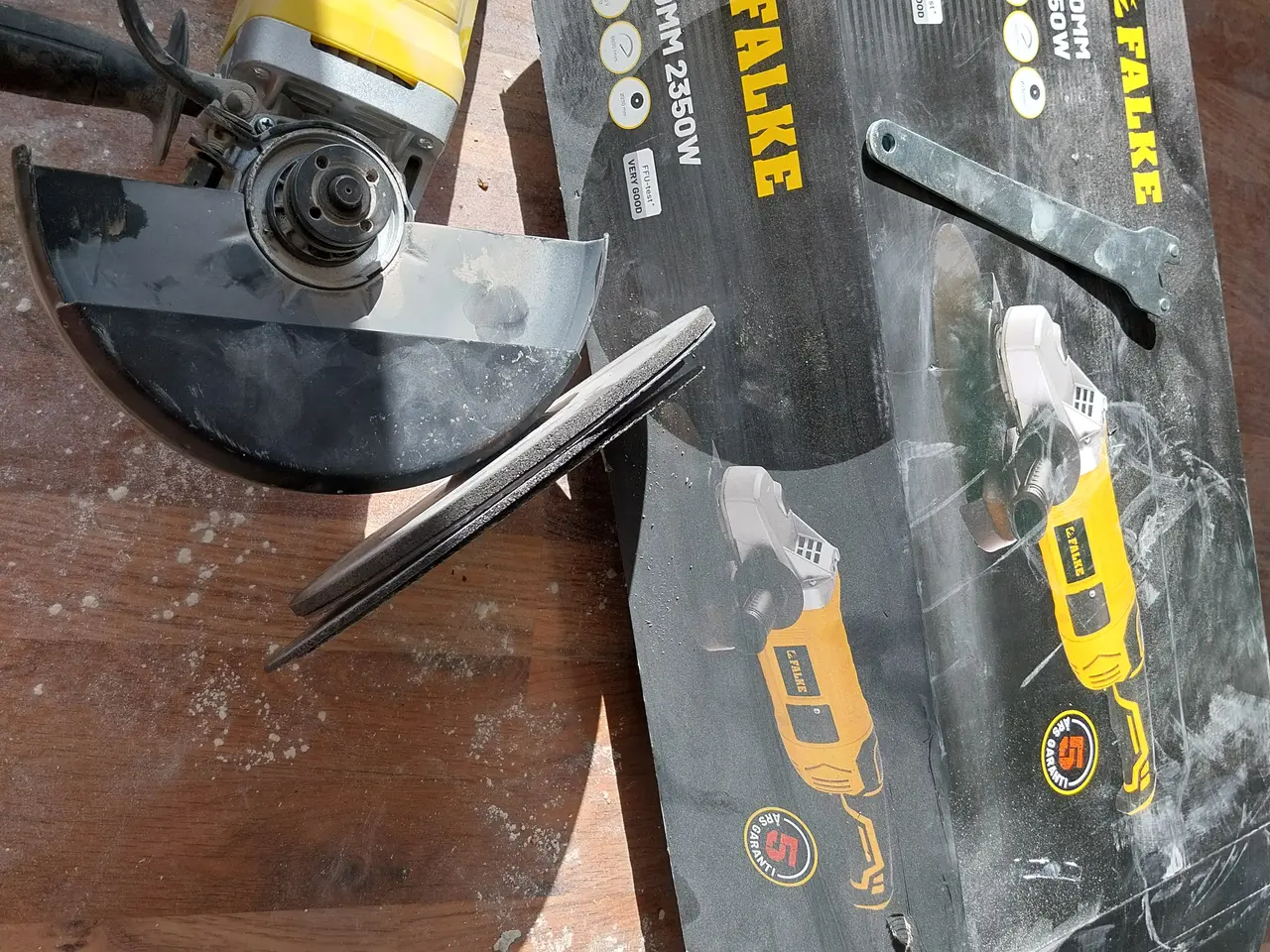 Billede 3 - Vinkelsliber 230mm Falke m.skiver