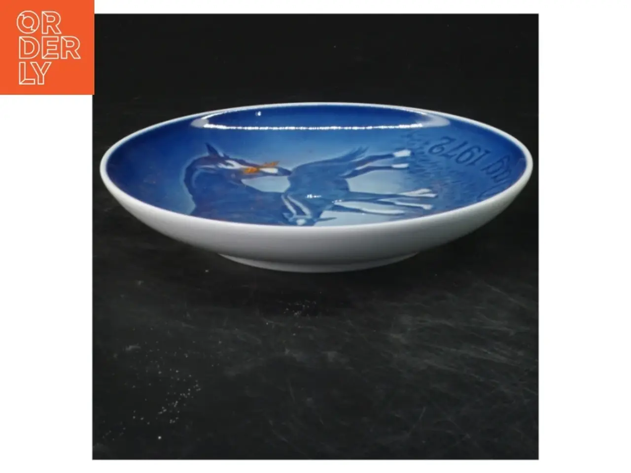 Billede 2 - Porcelænsfad Mors Dag 1979 fra Bing & Grøndahl (str. Ø 15 cm)