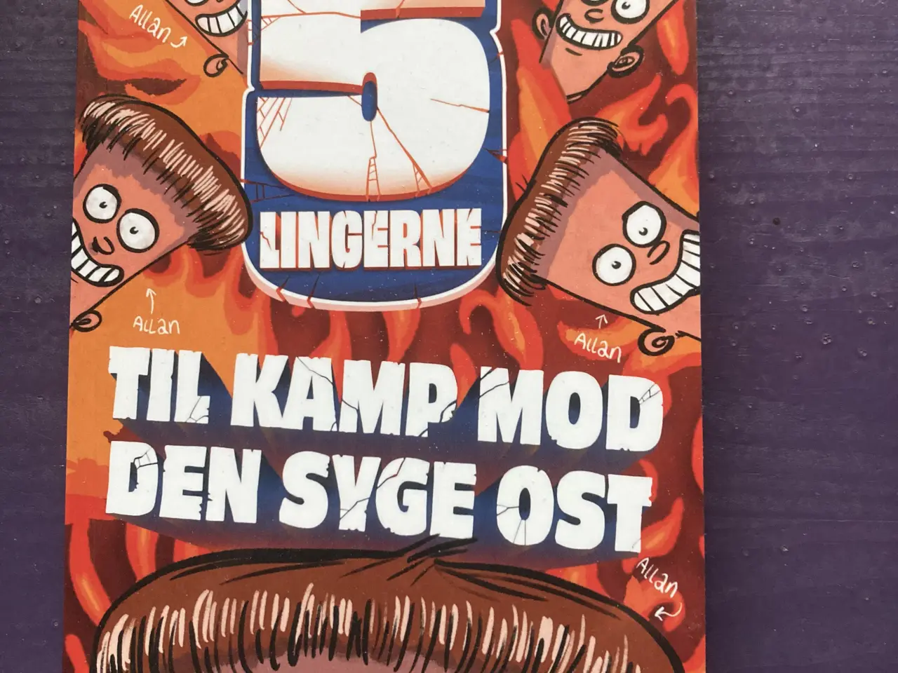 Billede 1 - 5-lingerne af Wulff Morgenthaler ;-)