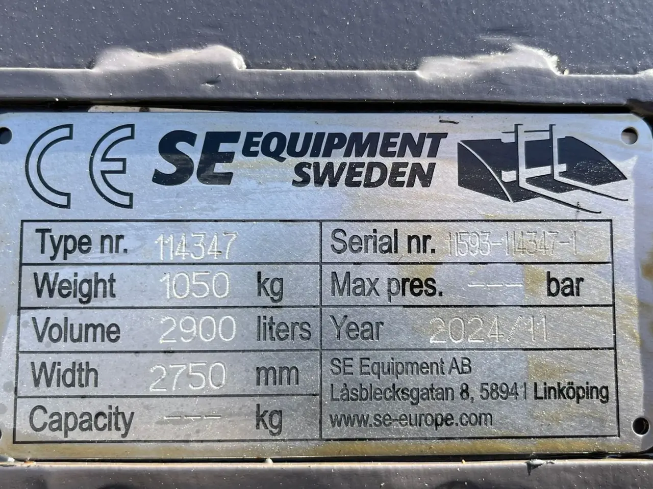 Billede 2 - Volvo Læsseskovl 2,9m3 skovl med Volvo beslag på. Den er 2.75m bred