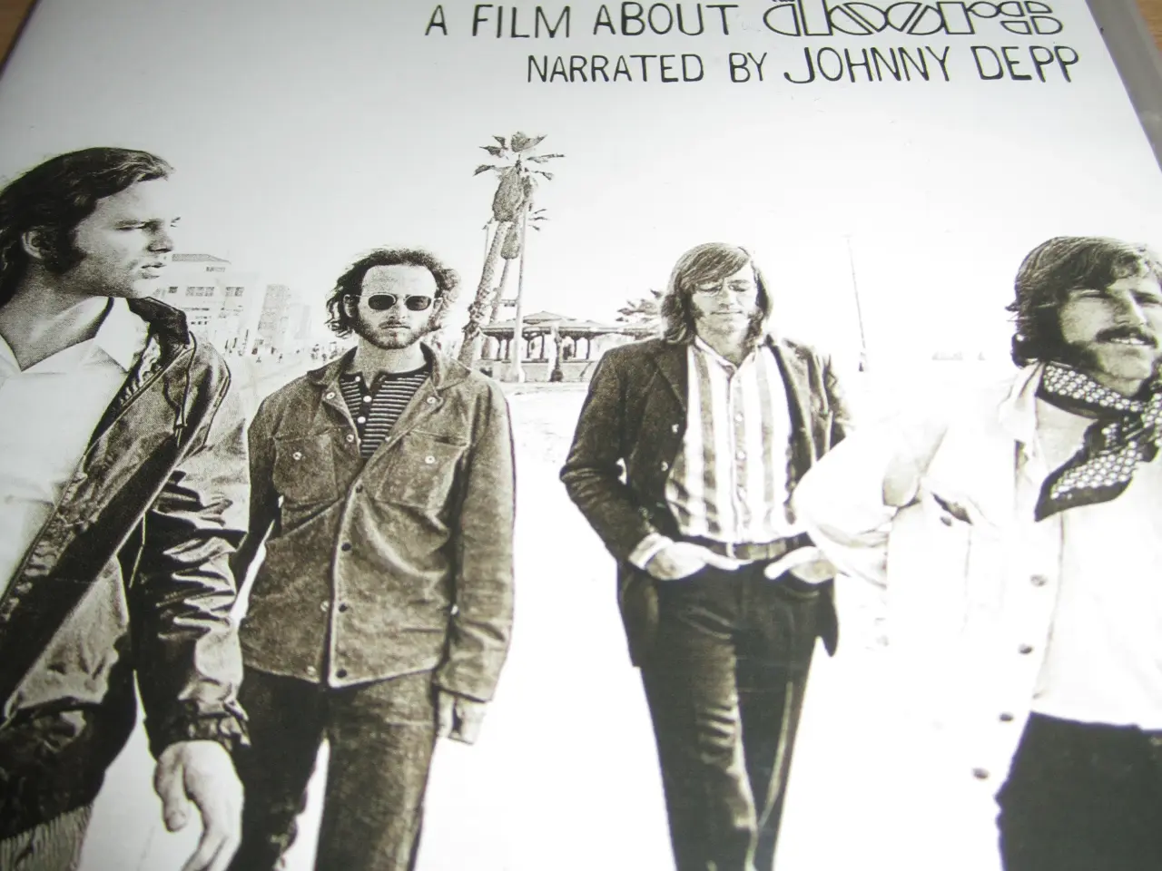 Billede 1 - The DOORS. When youre strange. Dvd.