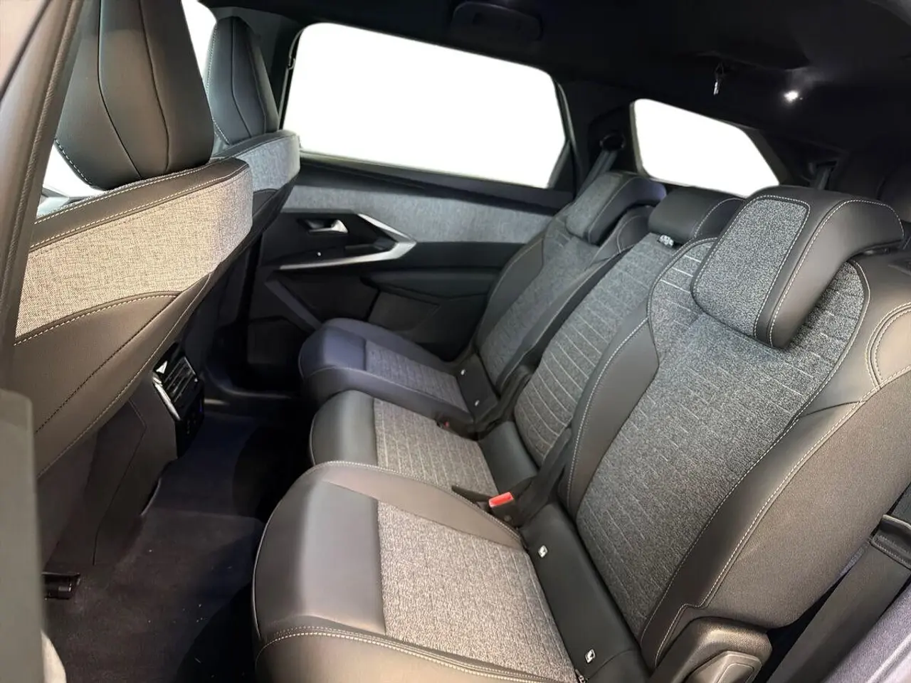 Billede 9 - Peugeot e-5008 77 Allure 7prs