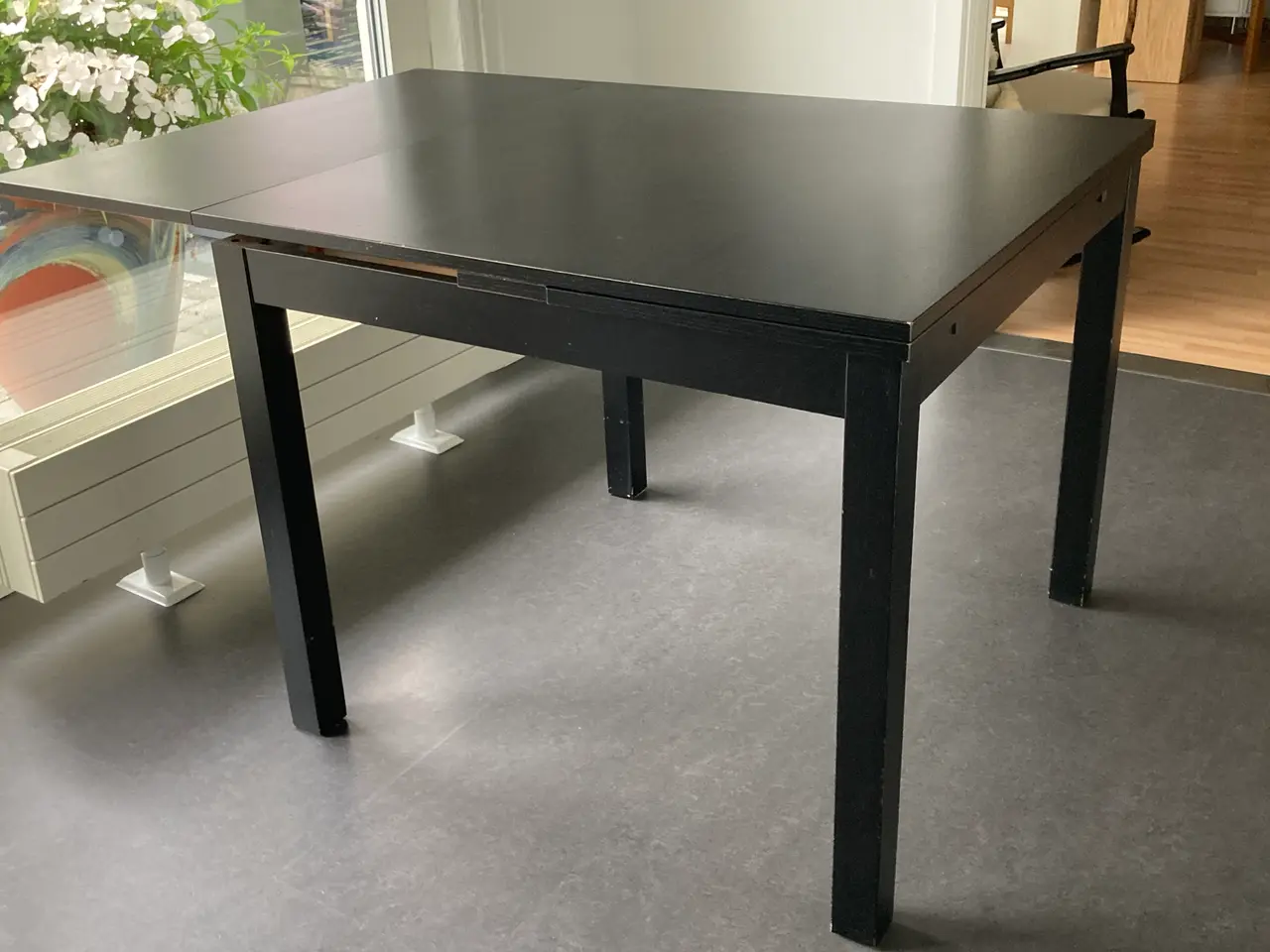 Billede 2 - Spisebord