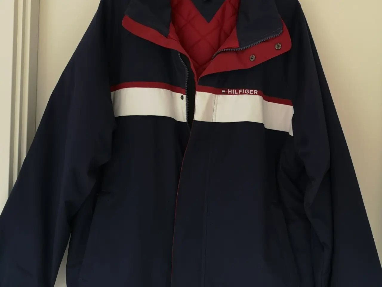 Billede 1 - Smart Tommy Hilfiger jakke