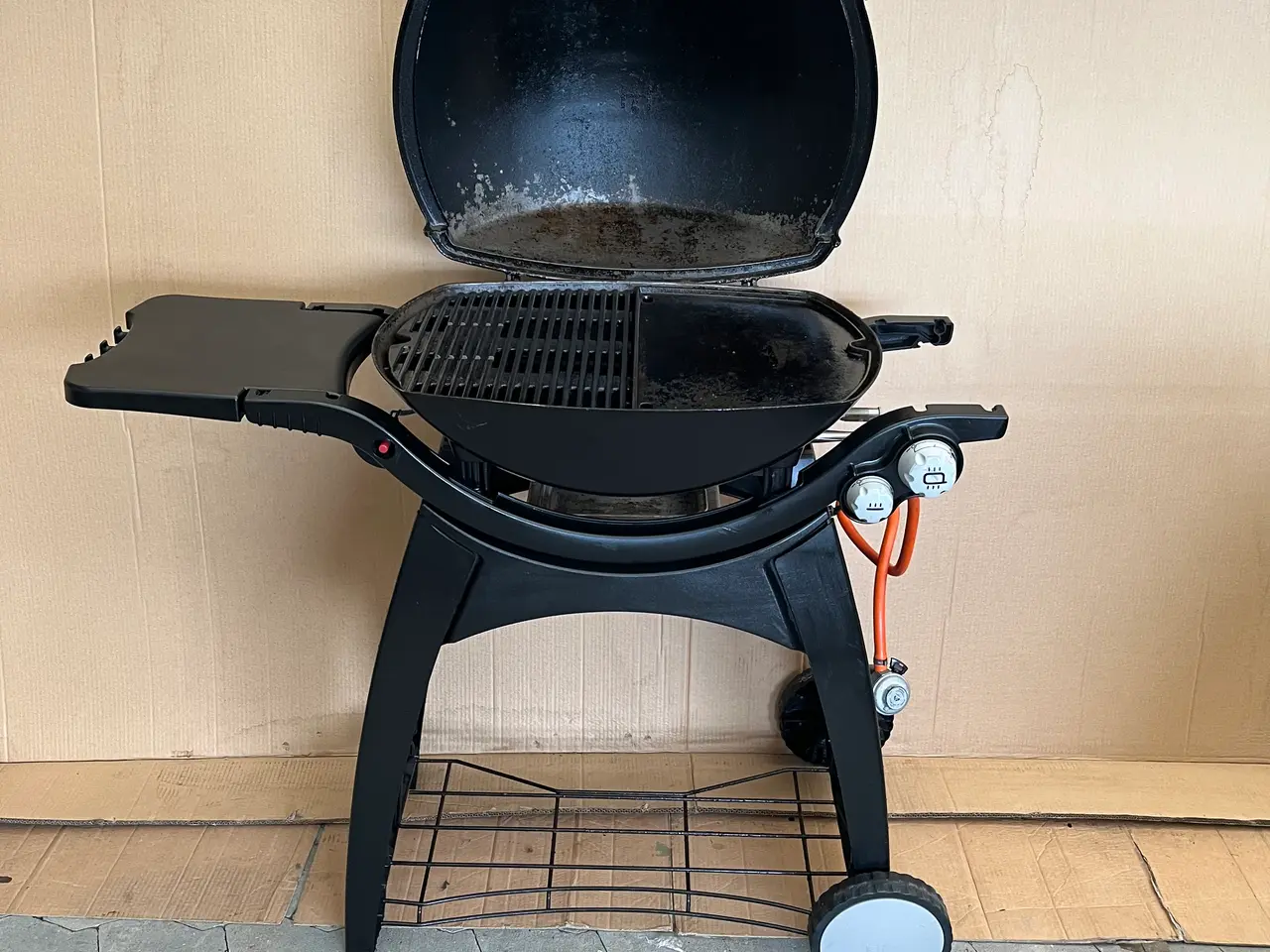 Billede 4 - Weber gasgrill  med 2 brændere