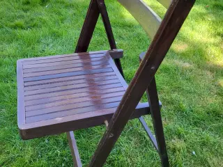 7 klapstole i træ