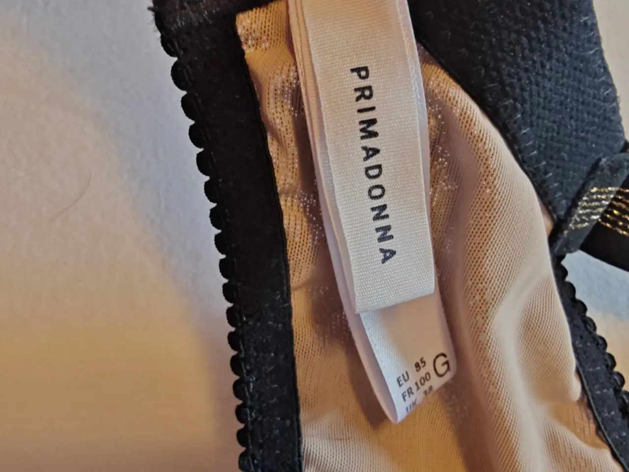 Billede 5 - Flot Primadonna bh sæt 85G/42.
