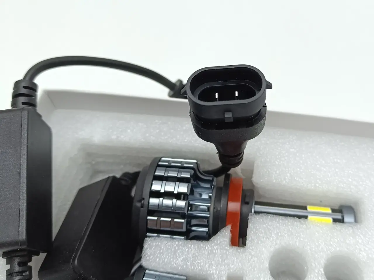 Billede 9 - NY! 360° LED Pærer H8 / H9 / H11 16000LM 6000K