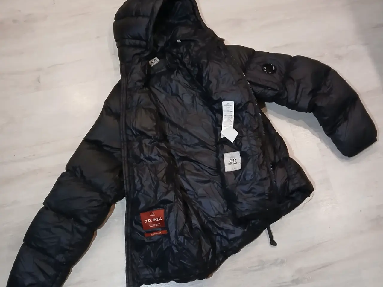 Billede 2 - Cp company jakke original np 5800kr