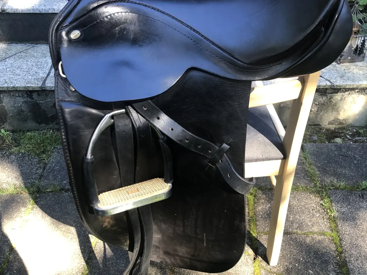 Billede 1 - Springsadel til hest