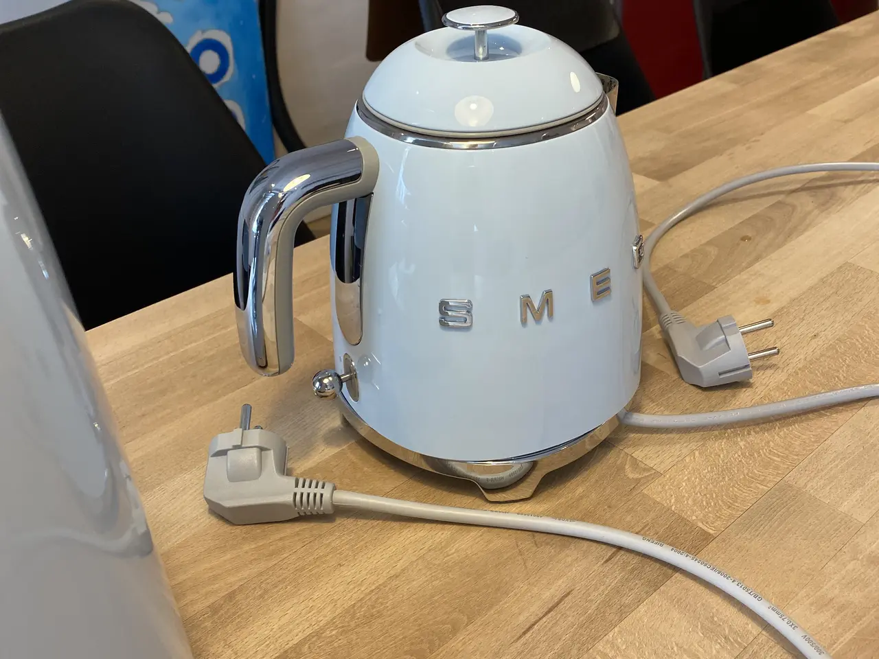 Billede 9 - Smeg elkedel og kaffemaskine 