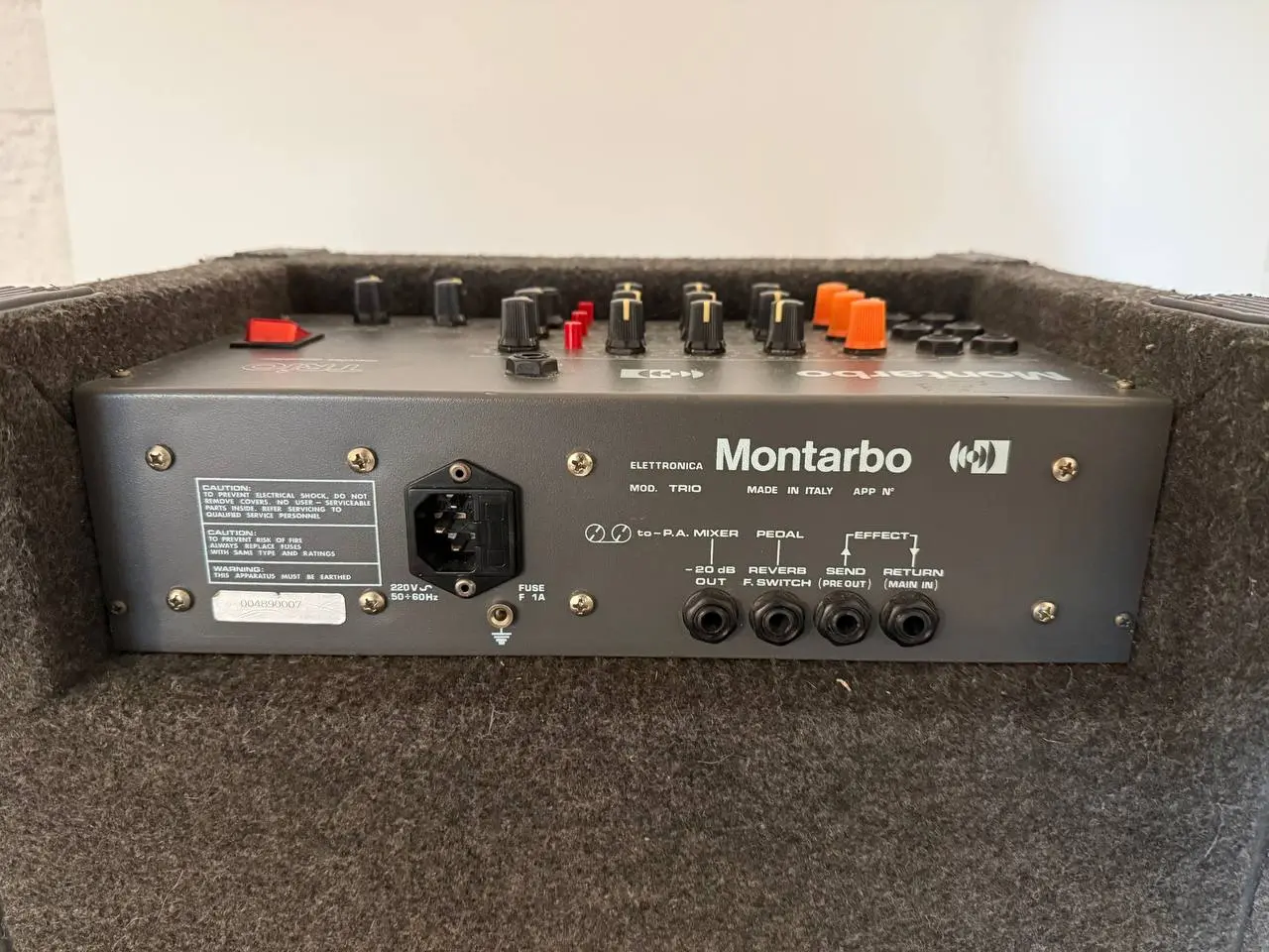 Billede 4 - Montarbo TRIO 12" MOSFET aktiv PA