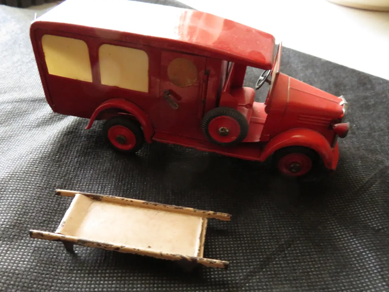 Billede 8 - Tekno Blikbiler. 6 stk. + reservedele.