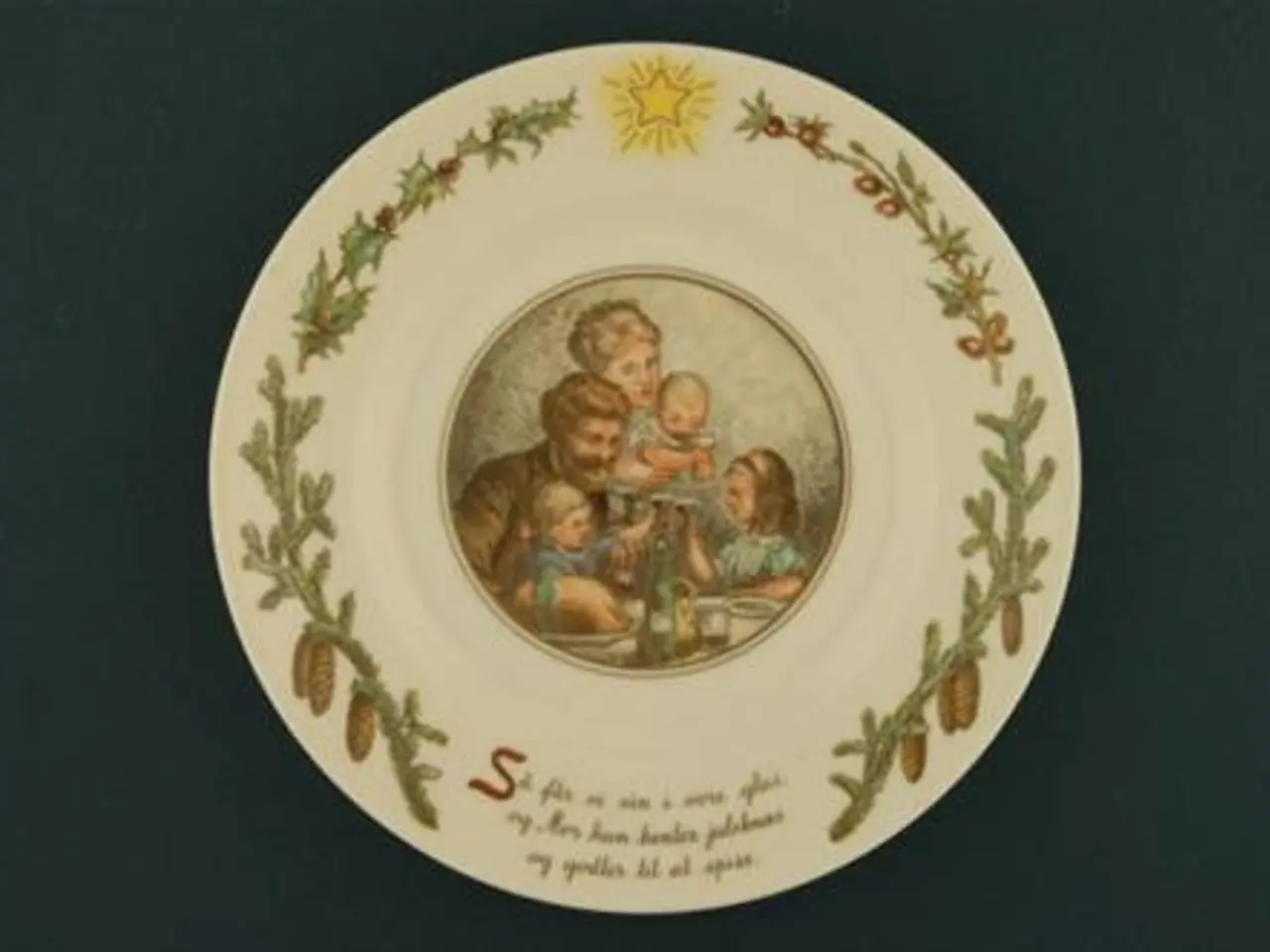 Billede 1 - Peters Jul Tallerken 18 cm. Nr. 6 - Royal Copenhagen