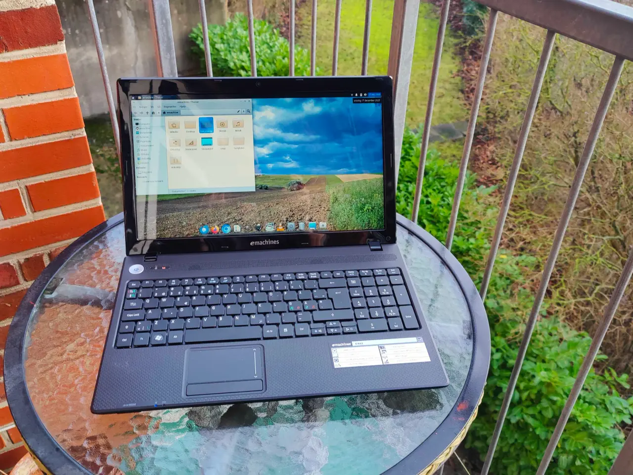 Billede 1 - Emachines E442 laptop