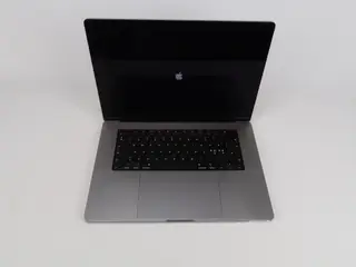 Apple MacBook Pro 16" M1 2021