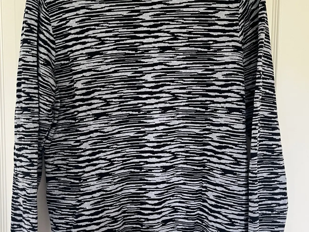 Billede 2 - Stribet bluse fra Signature