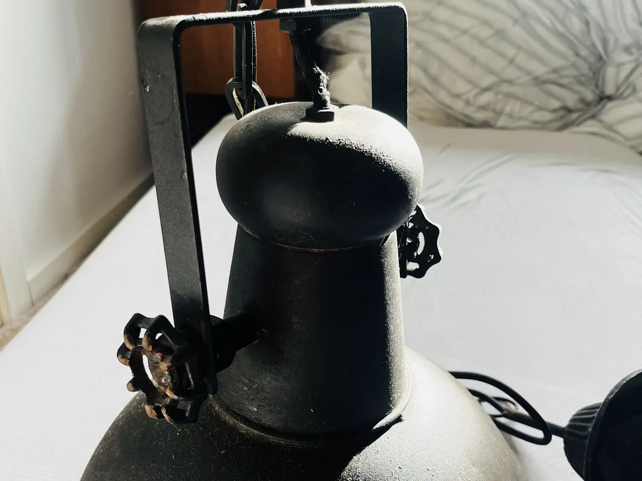 Billede 2 - Industriel loftlampe sælges.