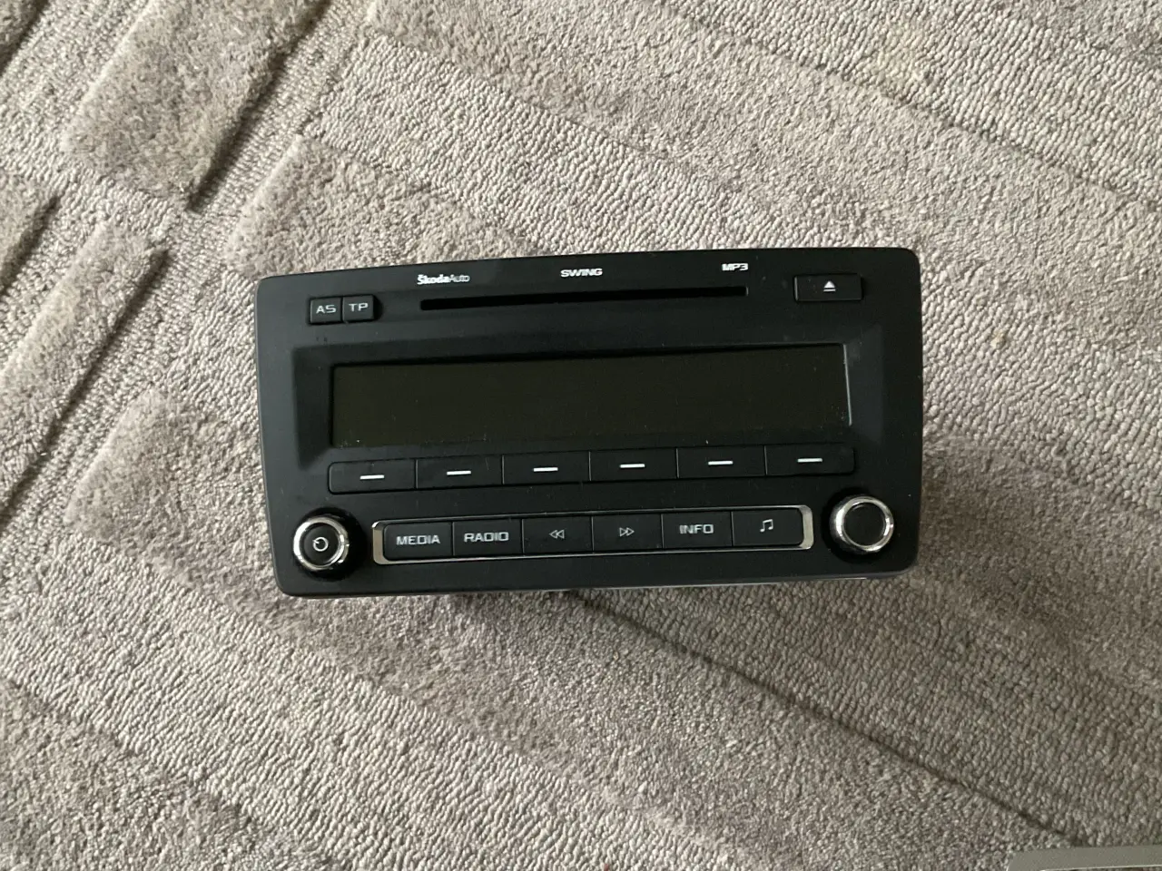 Billede 2 - Skoda radio Swing til Octavia & Fabia