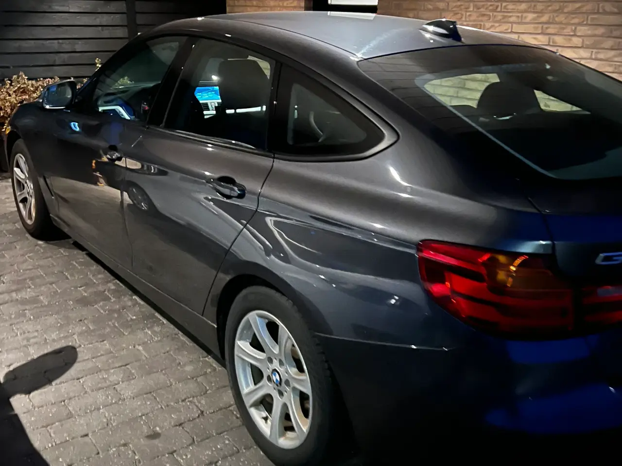 Billede 1 - BMW 320d GT, automatgear