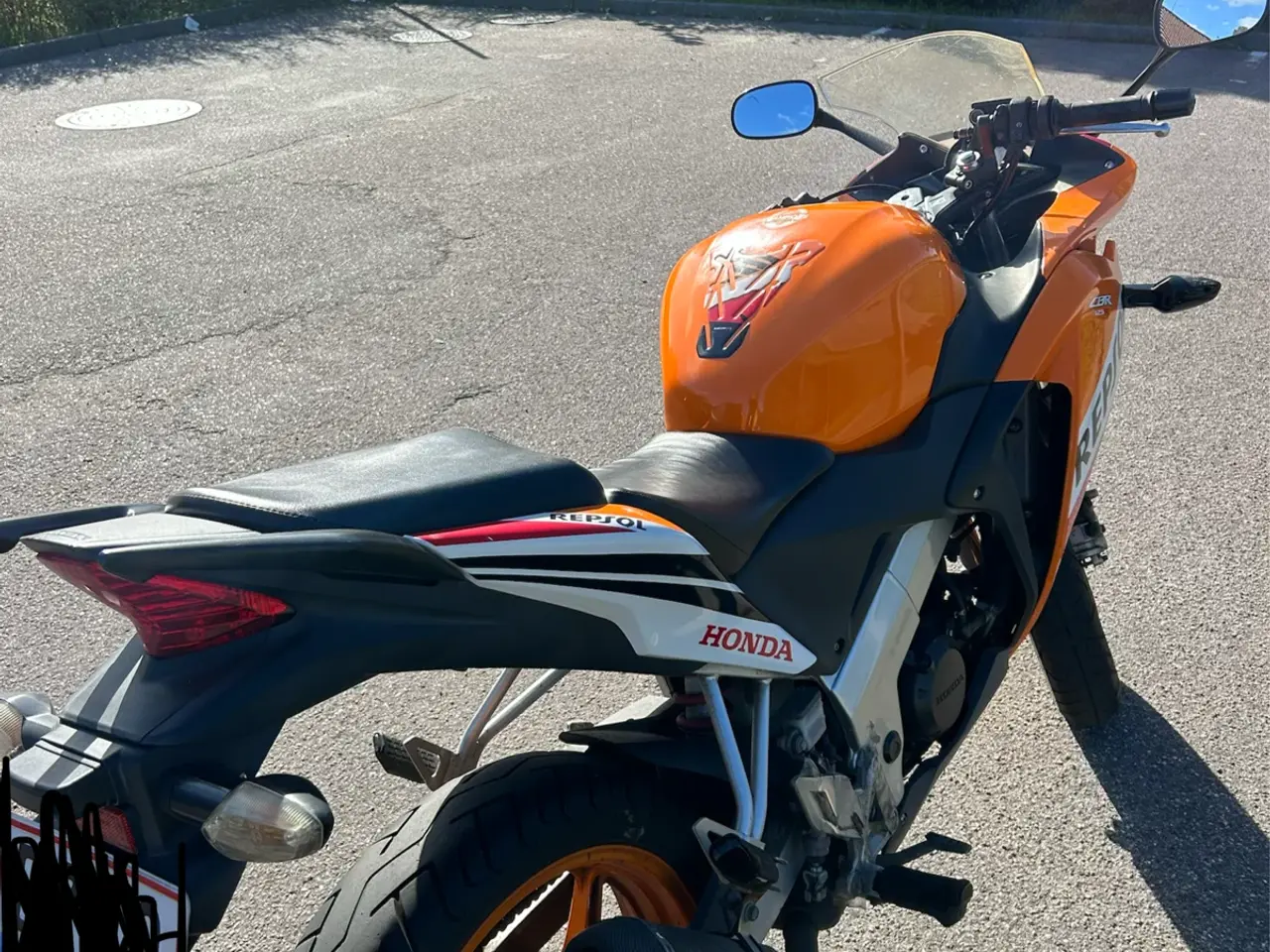 Billede 8 - Honda Cbr Repsol 125cc