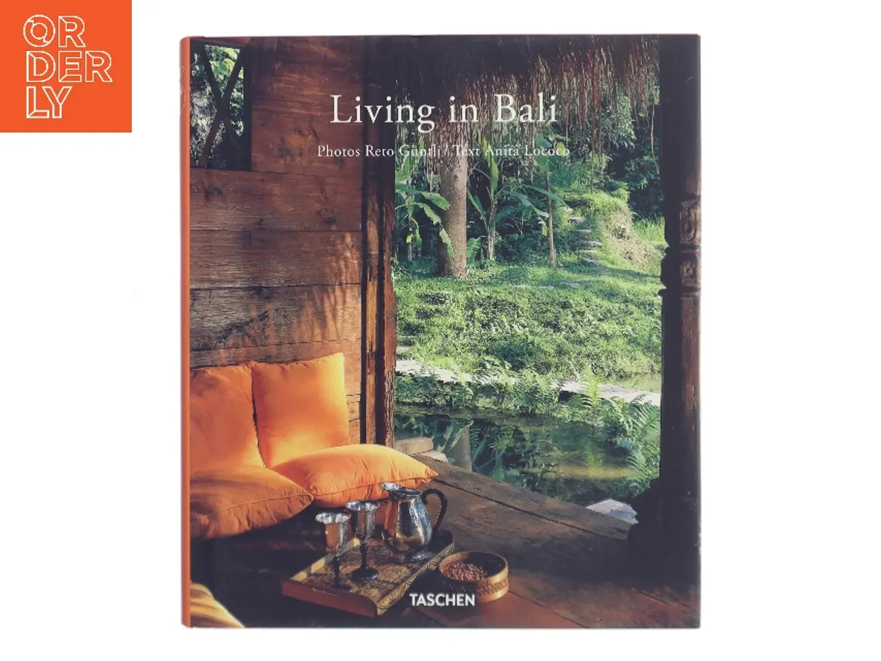 Billede 1 - Living in Bali (Bog)