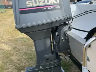 Suzuki DT75 påhængsmotor