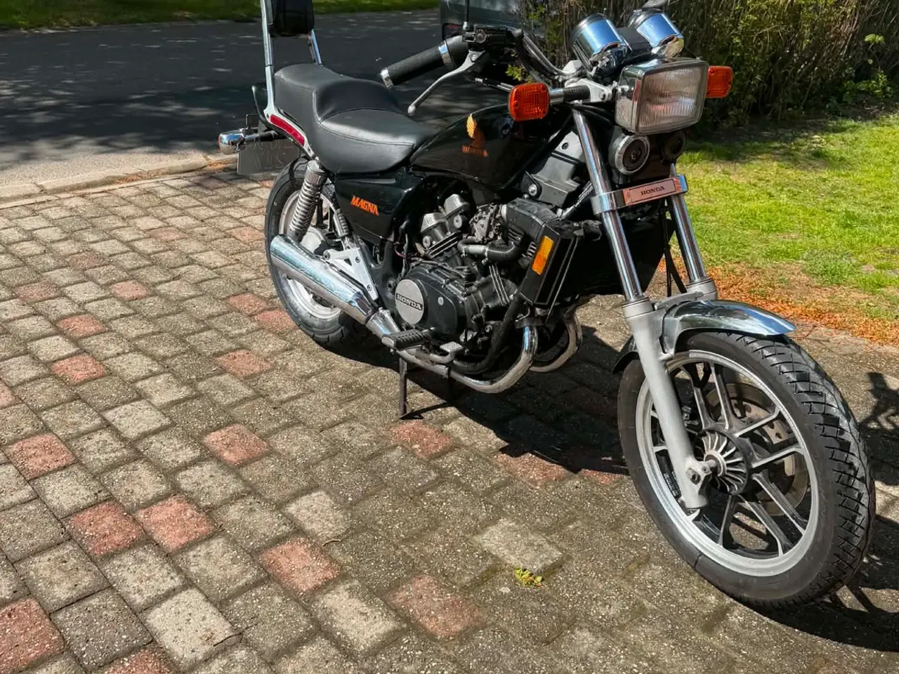 Billede 1 - Honda Magna VF500c