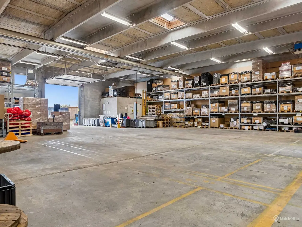Billede 3 - 1.600m² lager og kontor på Avedøre Holme
