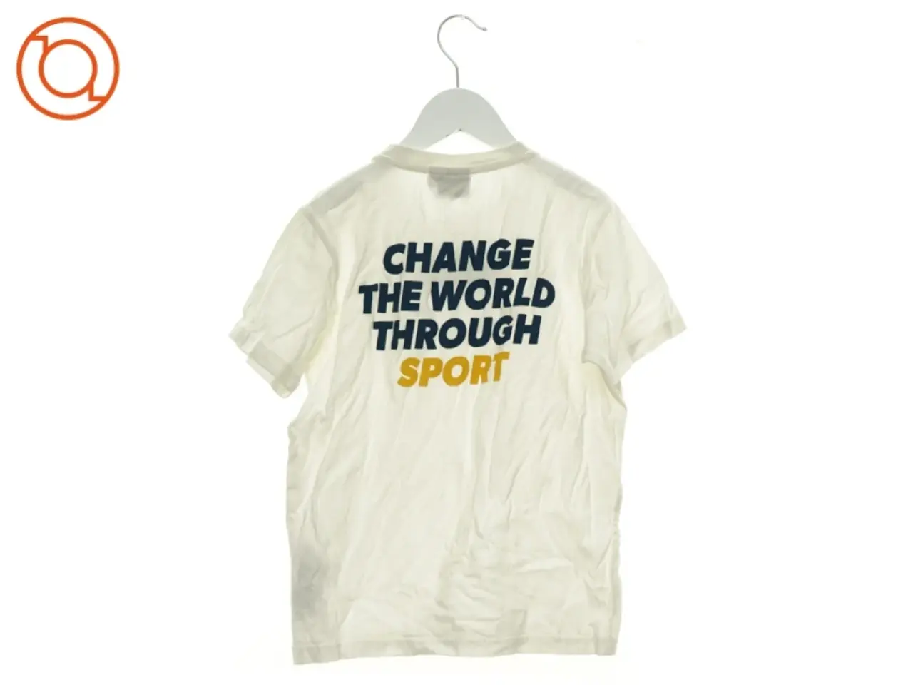 Billede 2 - T-Shirt fra Hummel (str. 140 cm)