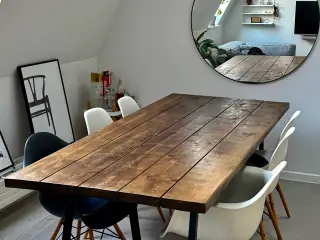 Plankebord inkl. ben fra Hay