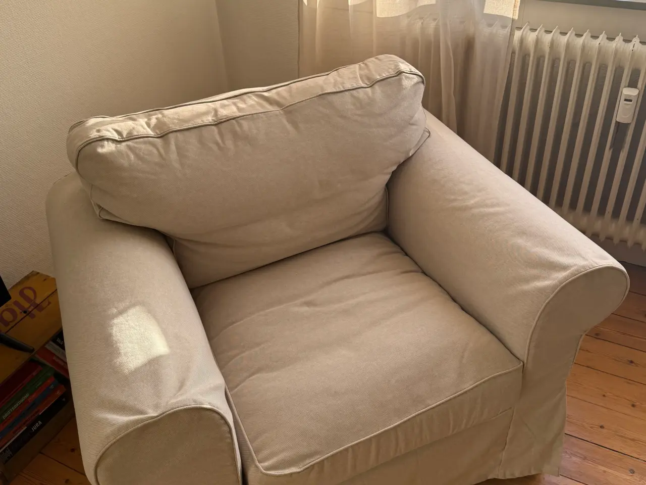 Billede 1 - Beige lænestol fra IKEA