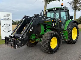 John Deere 6630 Premium Fin Frontlæssertraktor, 6630 med godt timetal