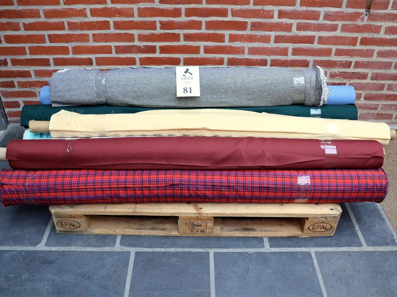 Billede 20 - Stof fra tekstil virksomhed.