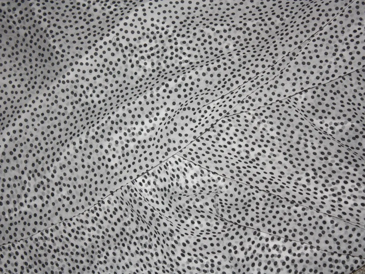 Billede 1 - Tynd stof til bluse 190 cm x 148 cm