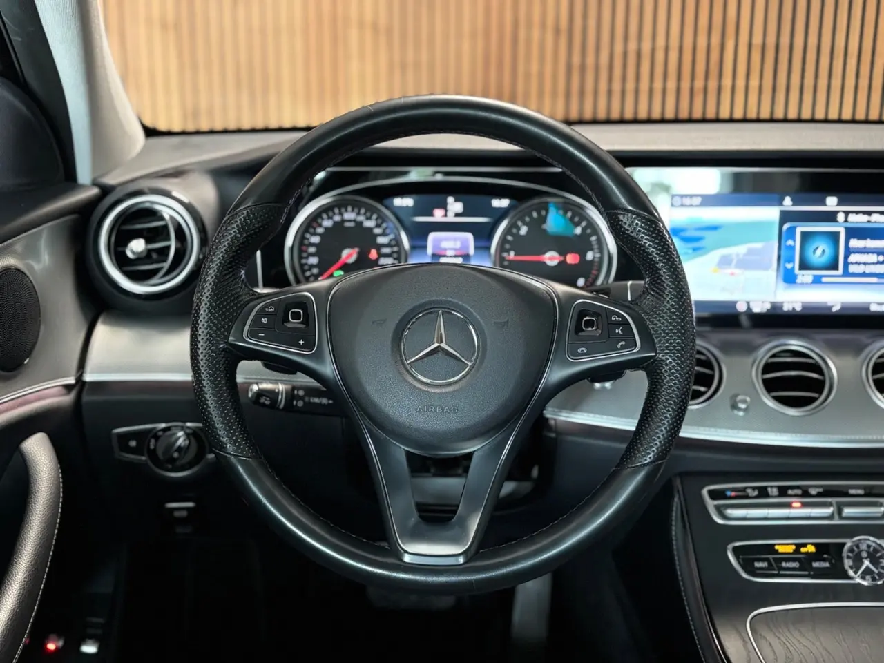 Billede 10 - Mercedes E220 d 2,0 Avantgarde aut.