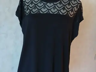 Only Carmakoma T-shirt str M