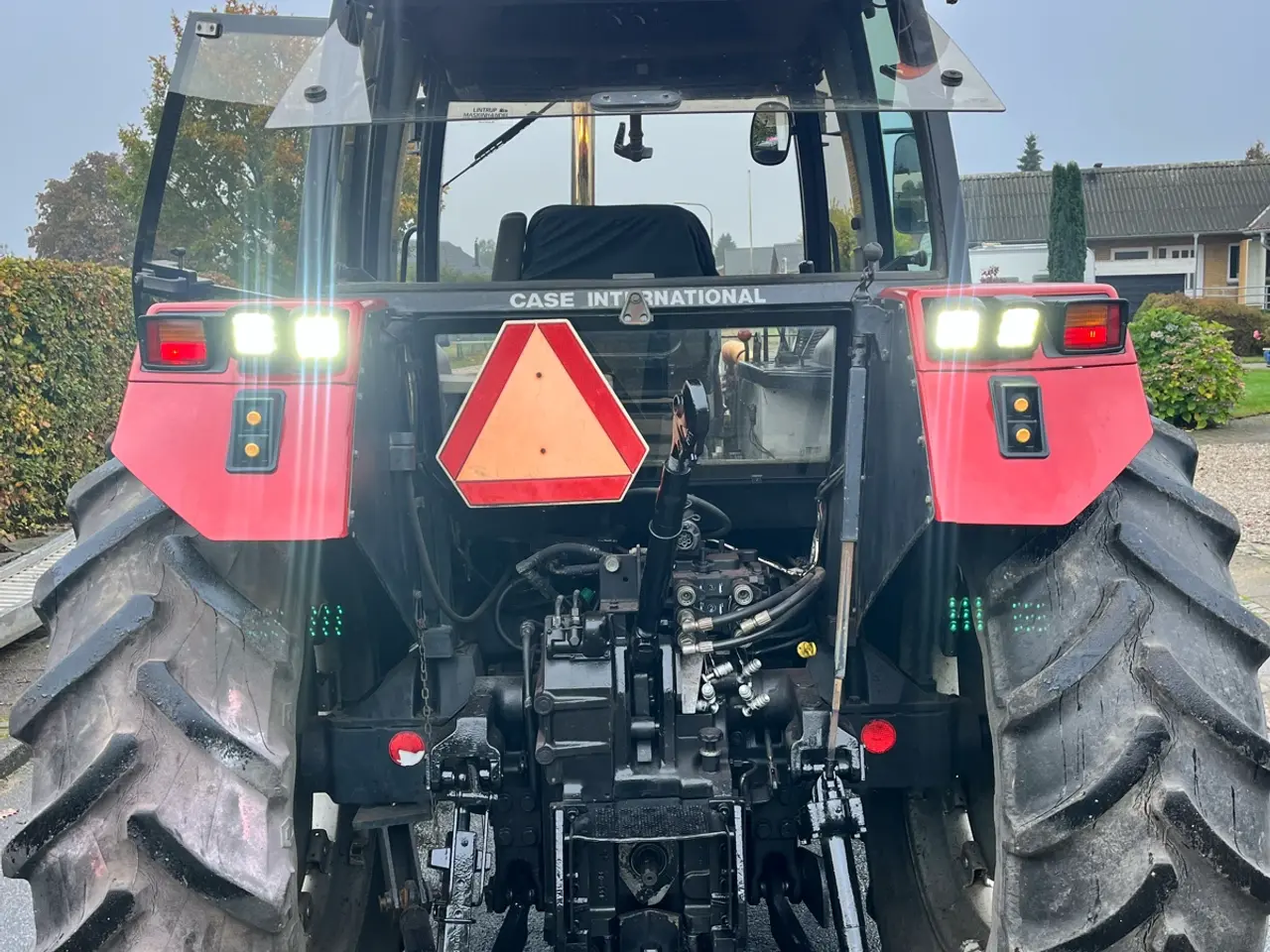 Billede 2 - Case traktor med frontlæsser 