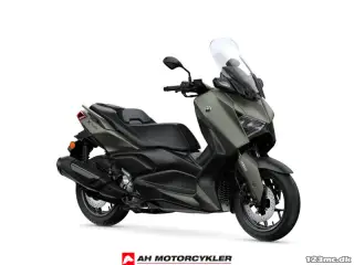 Yamaha X-Max 300 Tech Camo