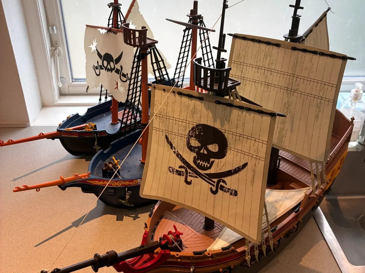 Billede 1 - Playmobil sørøver skibe