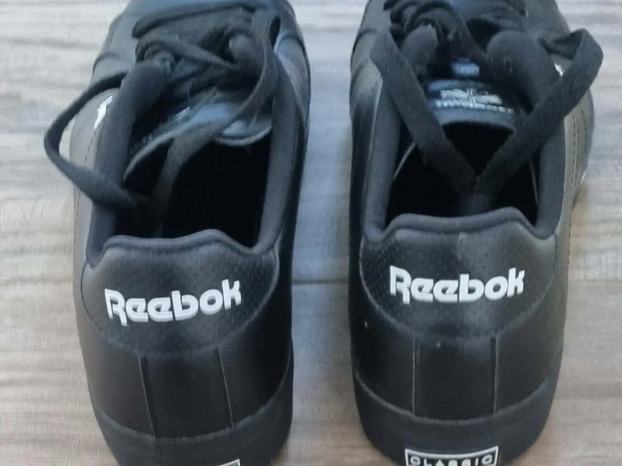 Billede 3 - (NYE ) klassiske Herre sneakers str 44 sælges
